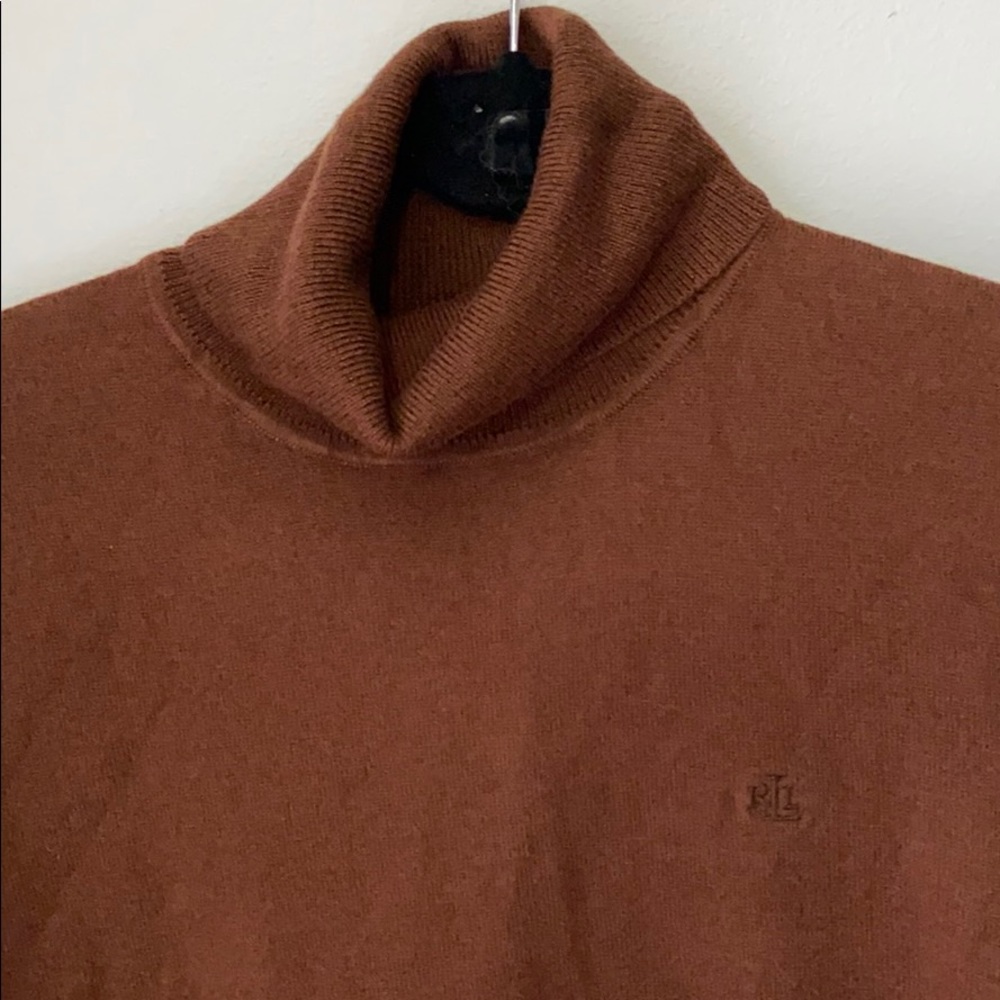 Lauren Ralph Lauren turtleneck. Sz M. NWT